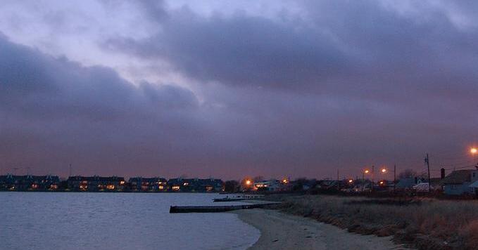 Amityville Village Beach - Open Water Data